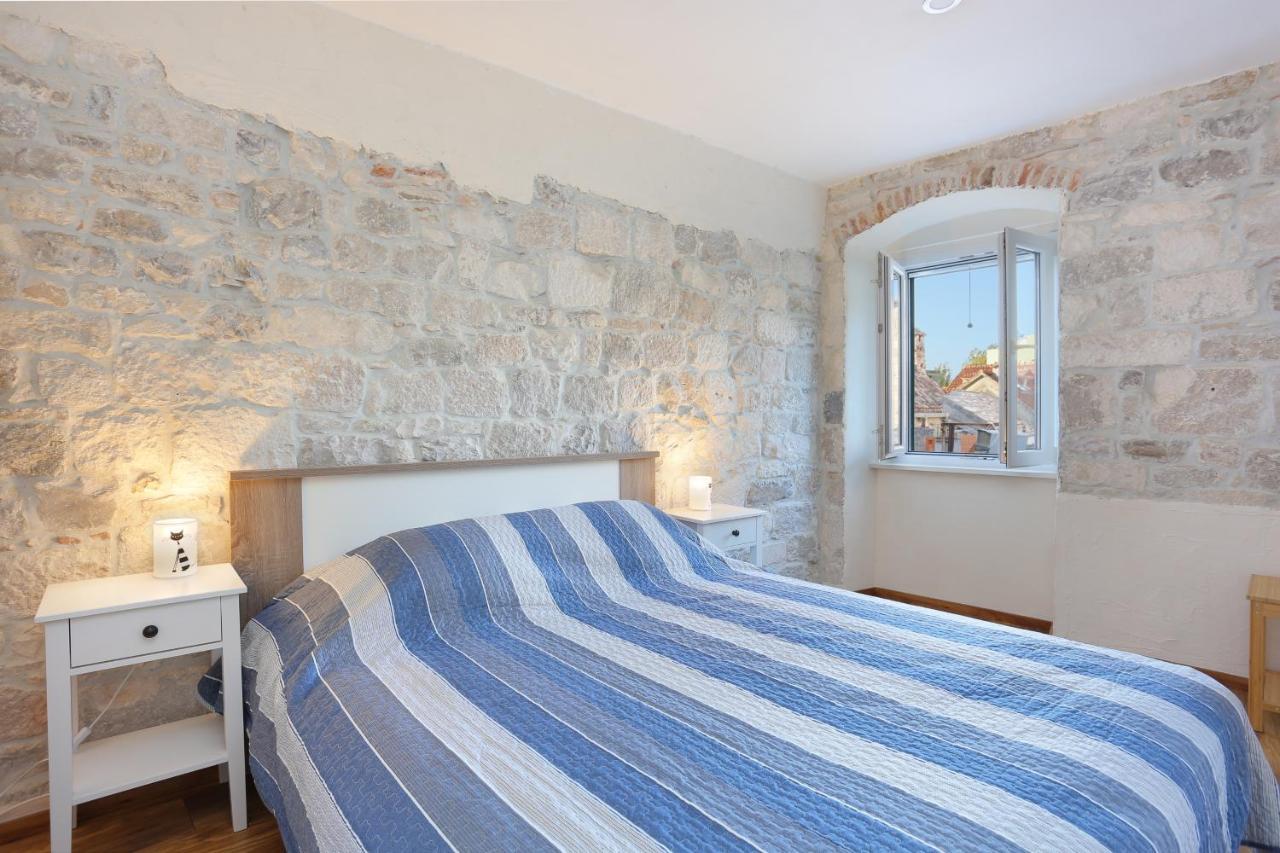 Apartments With A Parking Space Omis - 19051 Luaran gambar