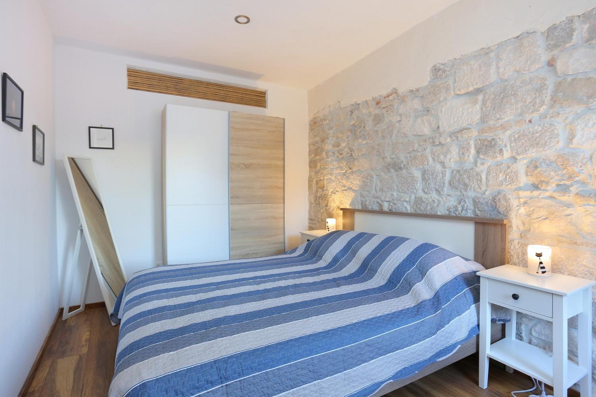 Apartments With A Parking Space Omis - 19051 Luaran gambar